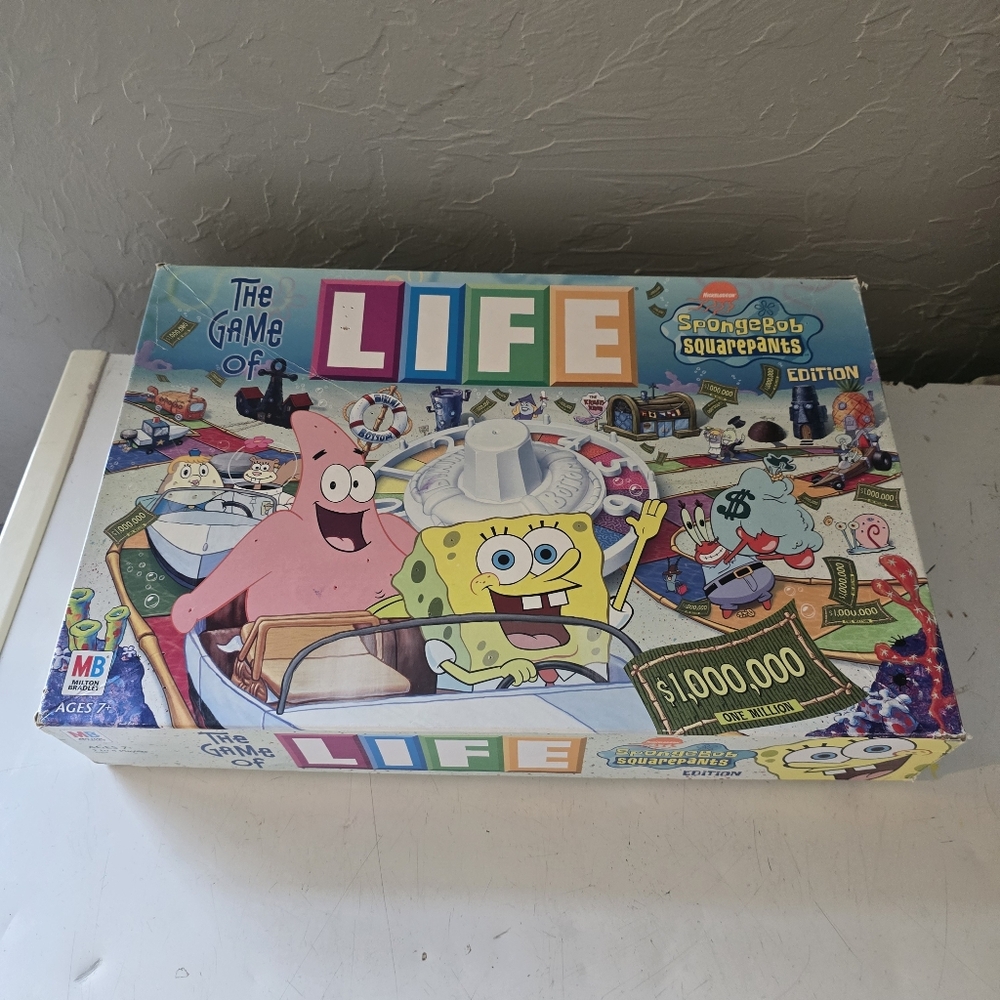The Game Of Life Spongebob Squarepants Game Milton Bradley 2005